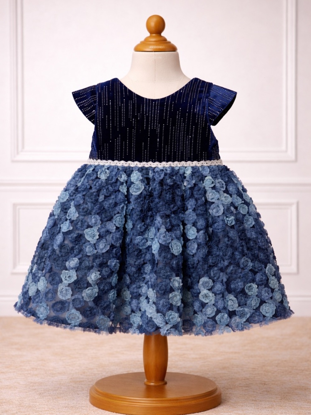 Classic Navy Floral Lace Girlsh' Formal Dress